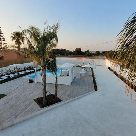 Amurusu 4* Punta Secca